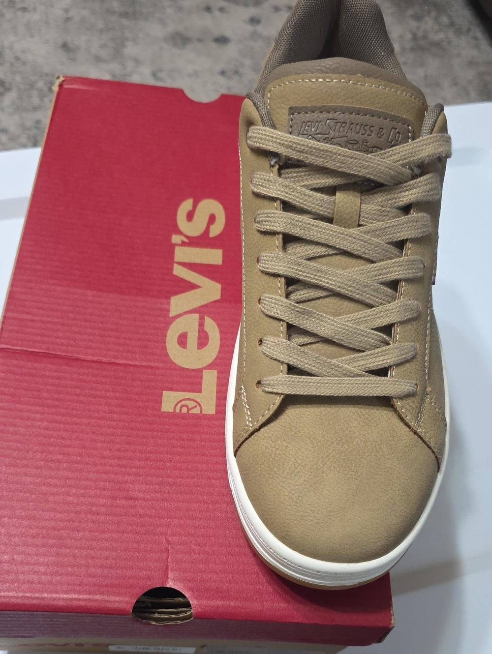 Levi's Men's Khaki Lace-Up Low-Top Sneakers